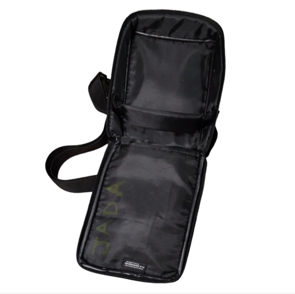 Nintendo Game Boy Advance SP Carrying Pouch/Shoulder Bag w/ Adjustable Strap - Picture 10 of 15